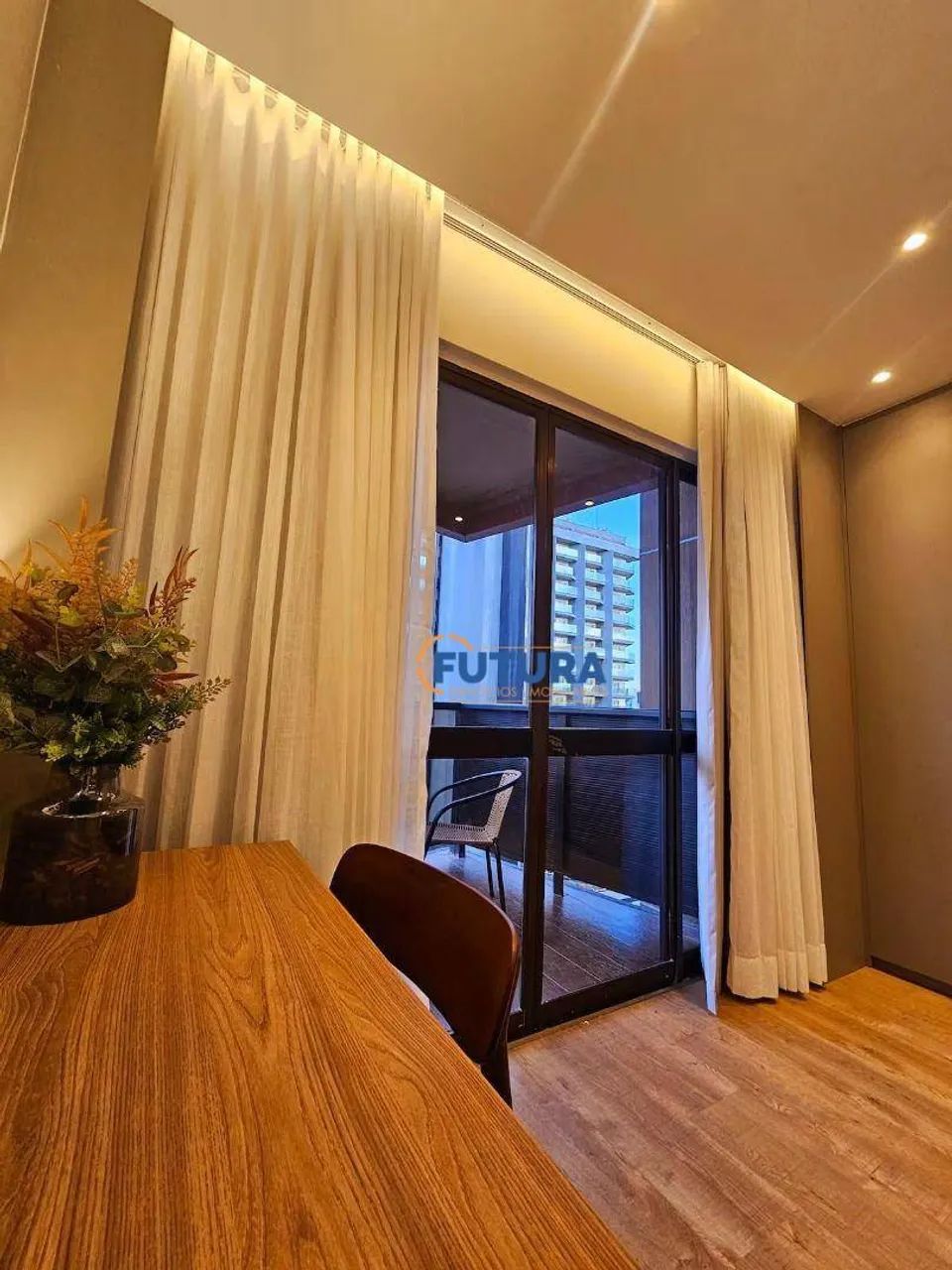 Flat 38 m² - Ed Kubitschek Plaza 100% Mobiliado e reformado - Foto 2