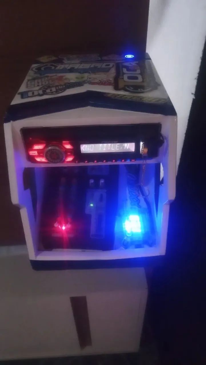 Vendo ou troco, por algo do meu interesse, pegando tudo perfeitamente... 1