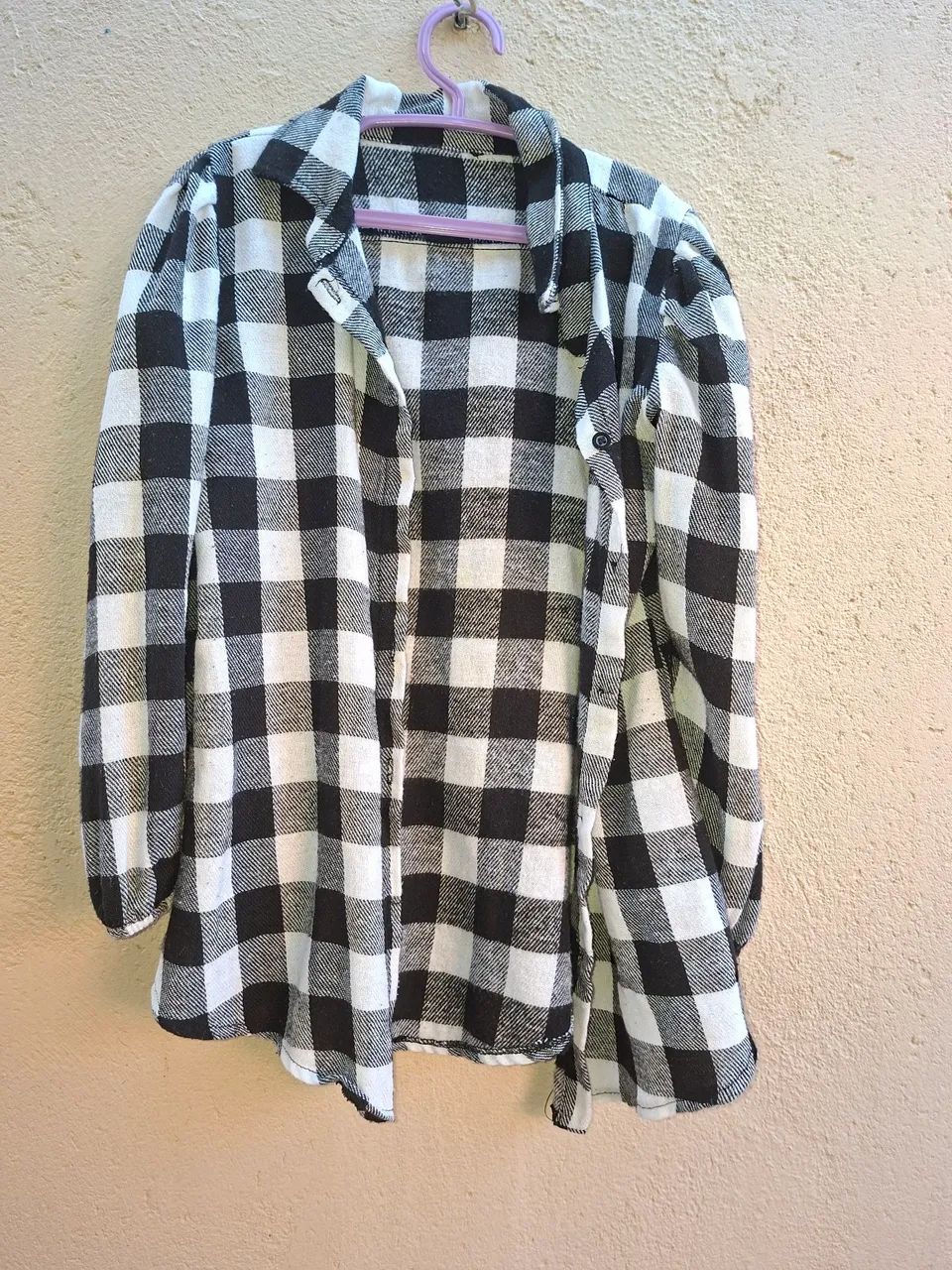 Jaqueta Jeans molinho e camisa xadrez  - Foto 2