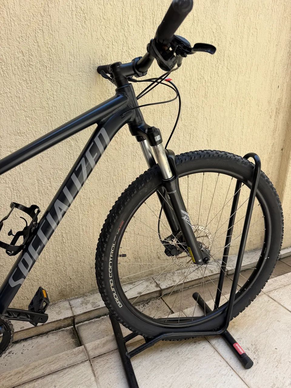 Bicicleta specialized rockhopper 29 - Foto 2