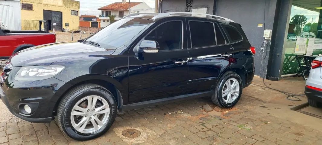 Hyundai Santa 2011