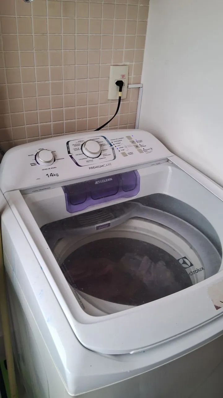 Maquina de lavar roupa - Foto 2