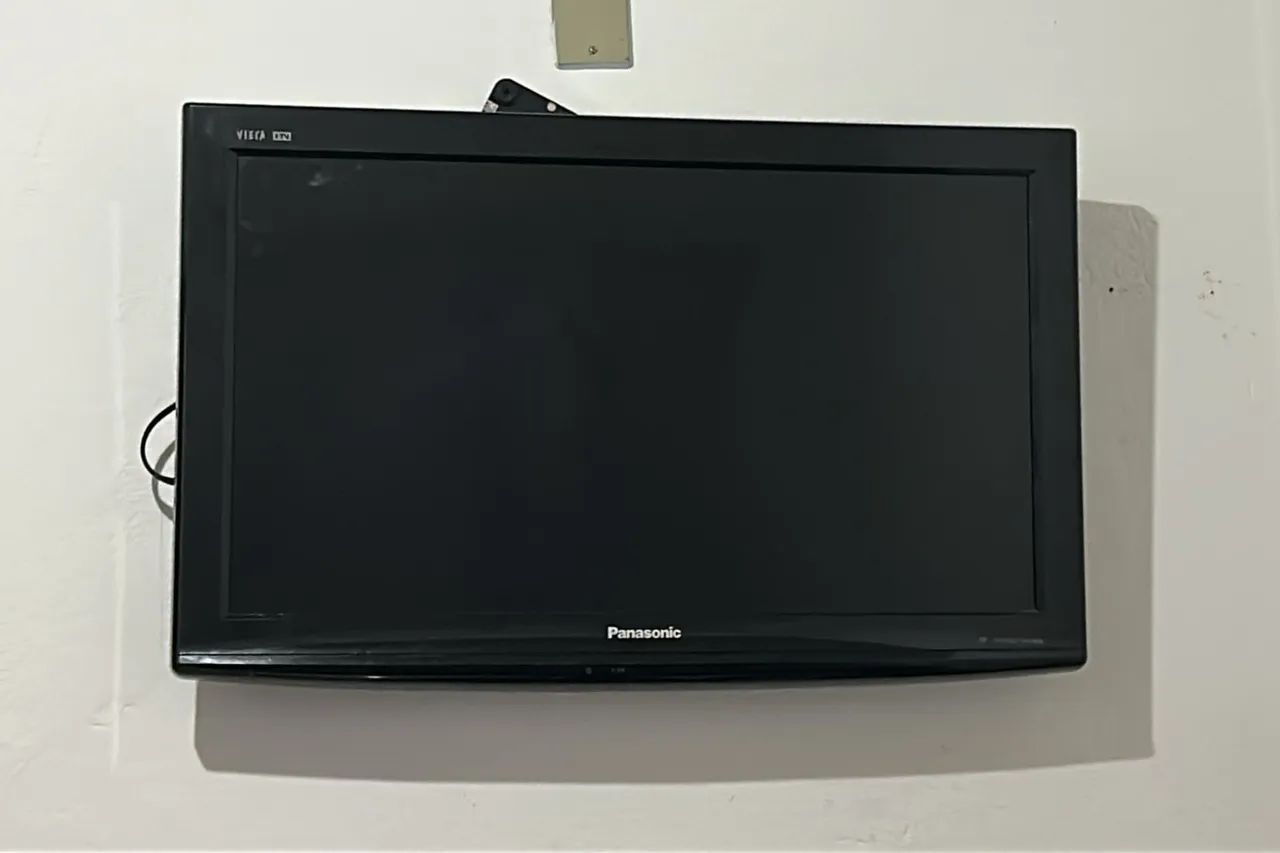 TELEVISÃO (NÃO É SMART)