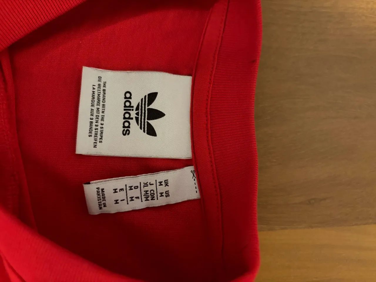 Camiseta Adidas retrô  - Foto 5