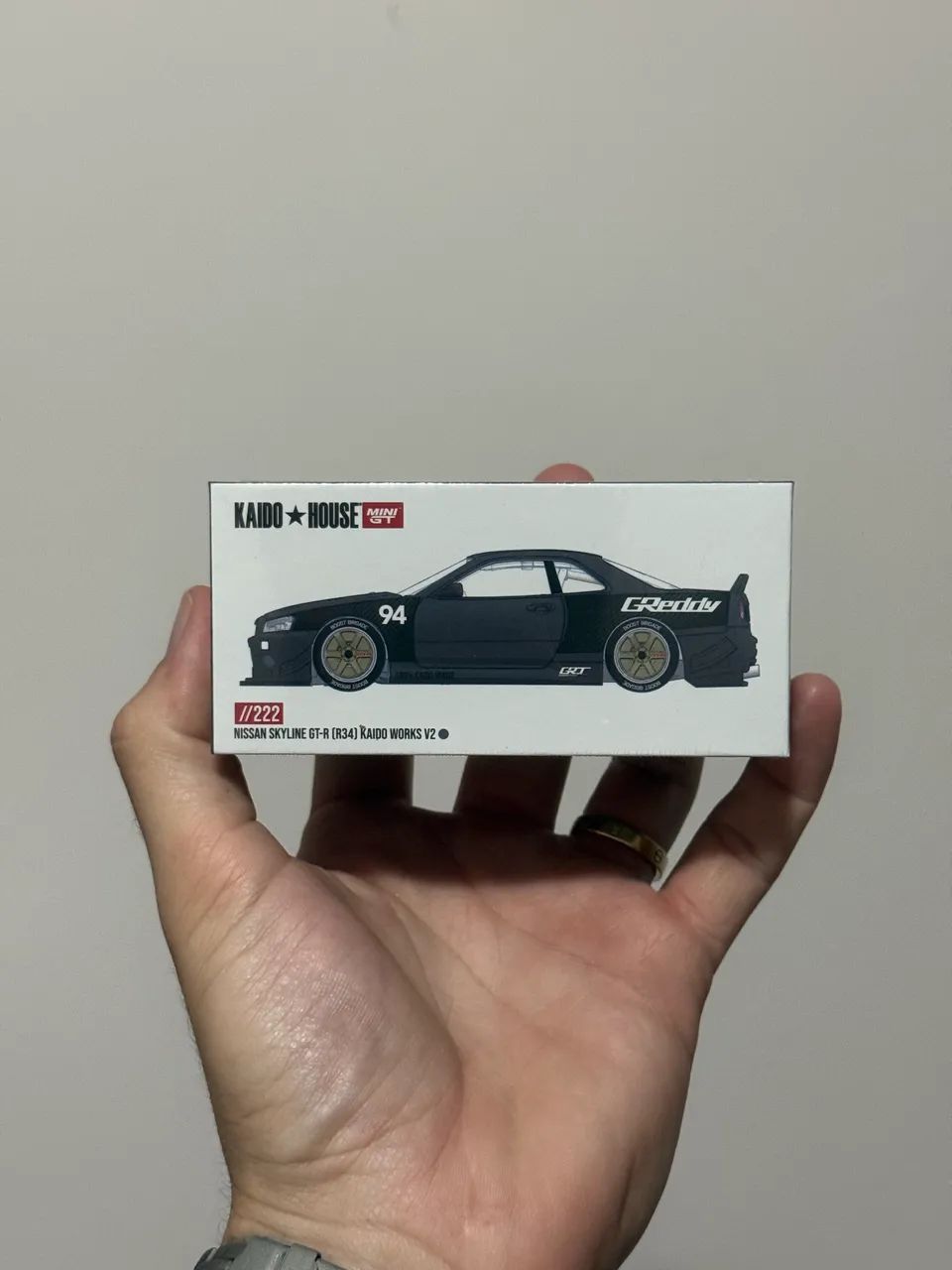 Mini GT x Kaido House Skyline r34 Greddy #222 - Hobbies e coleções