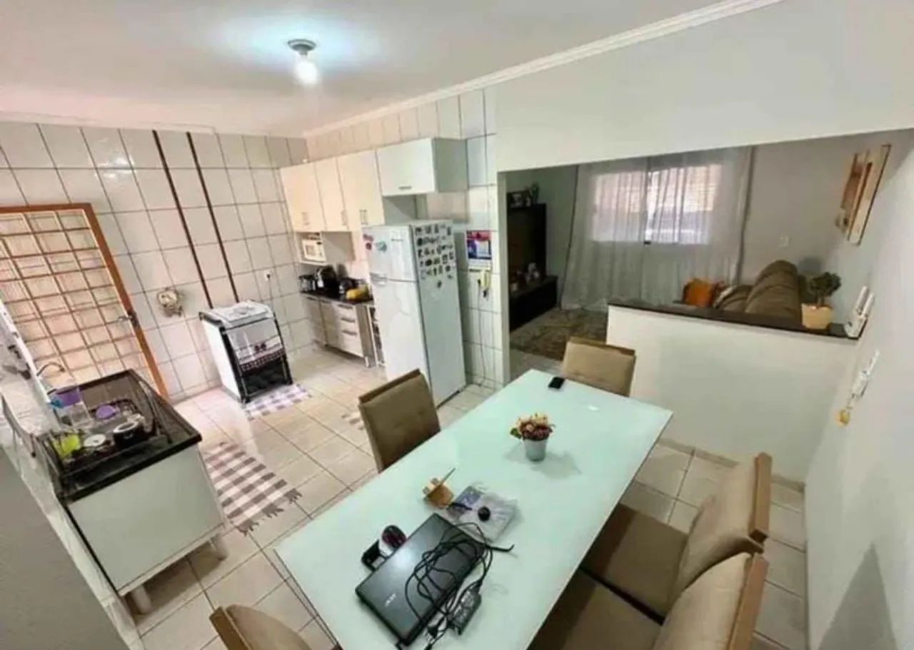 Vendo casa em Nossa Senhora da Glória