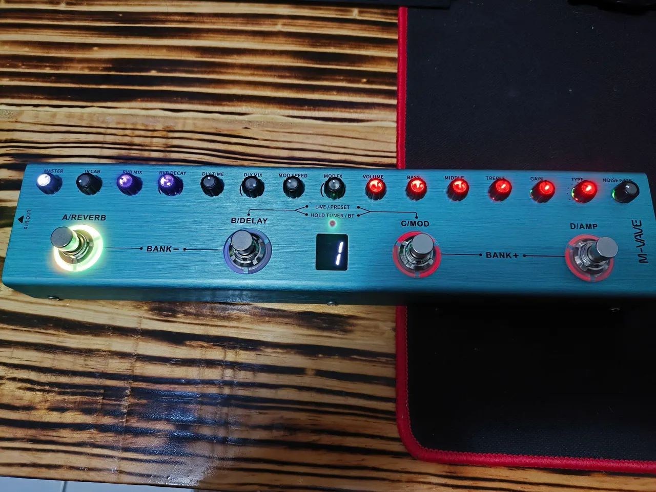 Vendo pedal multi efeitos Tank G