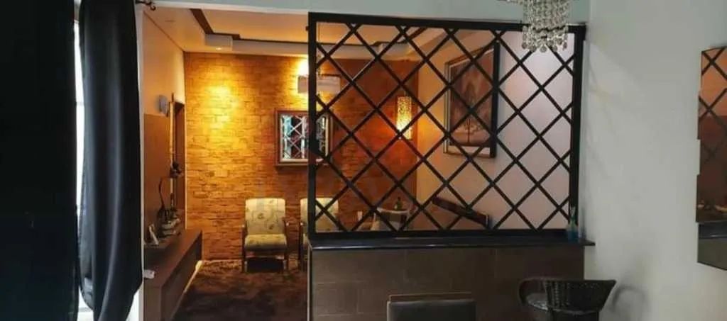 LINDA CASA COM PISCINA PARA VENDA EM SANTA GERTRUDES