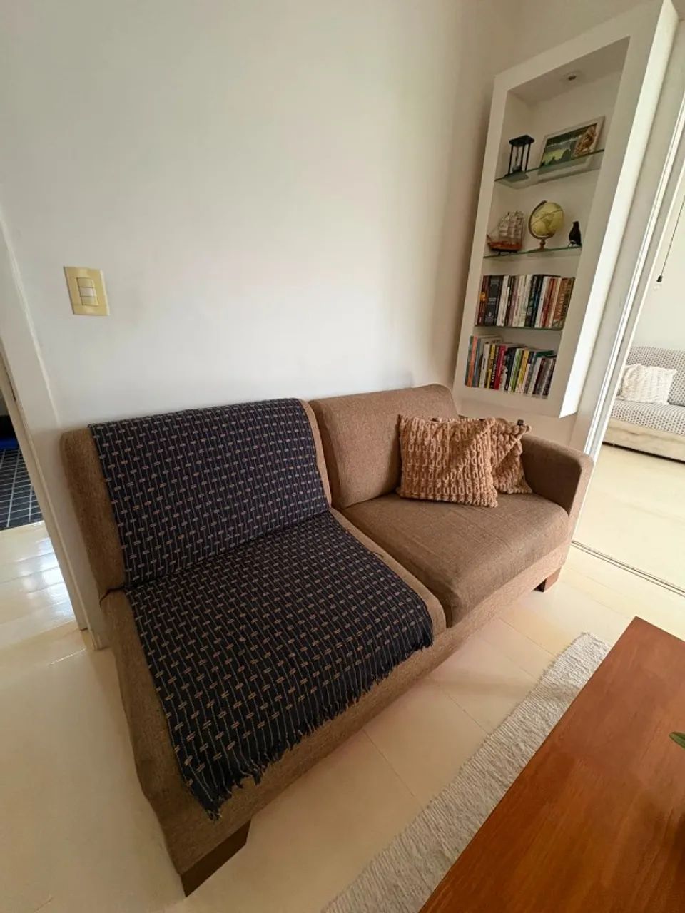 Sofá 2 lugares
