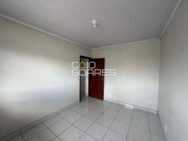 Imóvel com 5 Apartamentos de 2 Quartos - Excelente Investimento - Foto 5