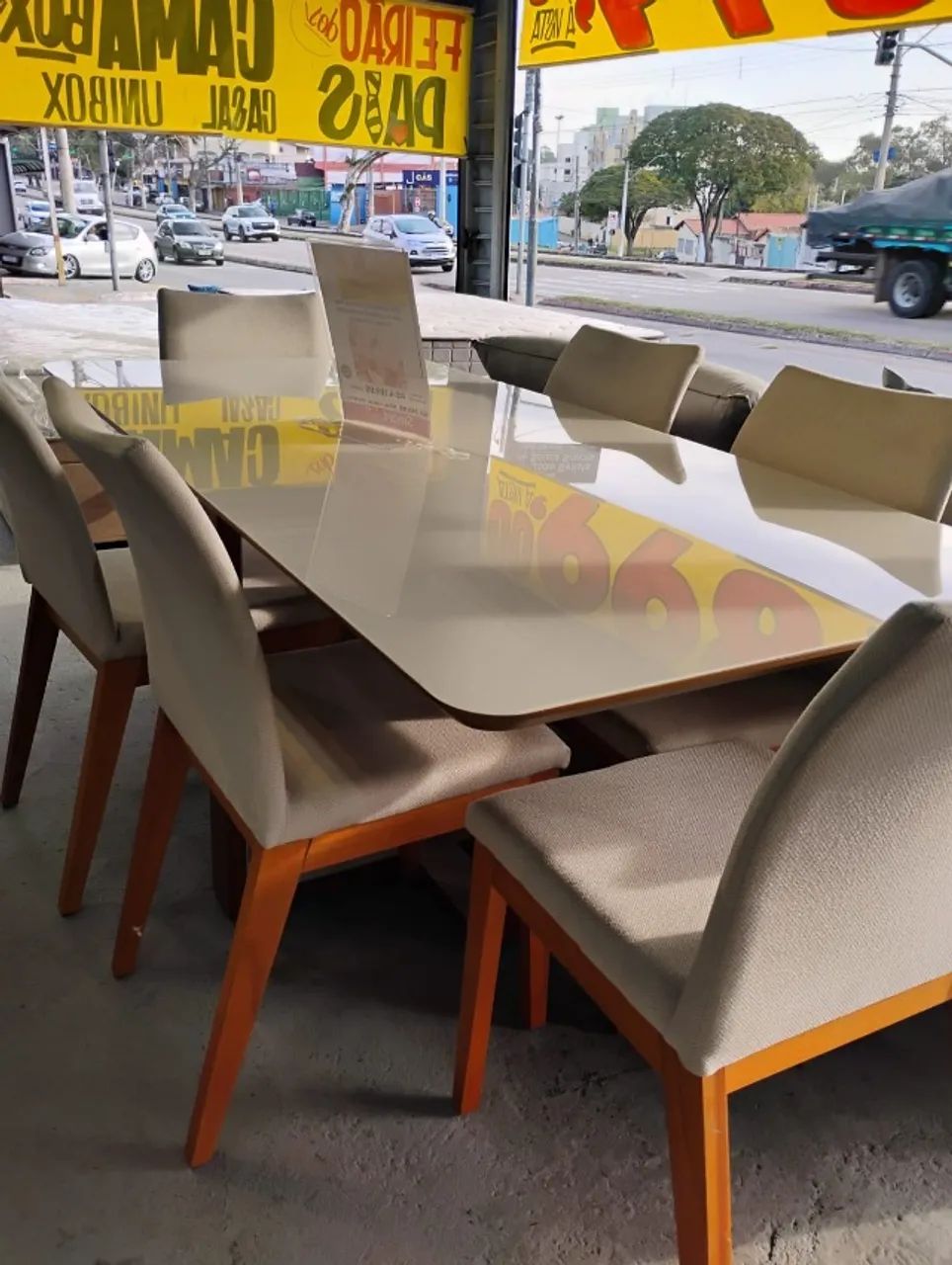 Mesa de jantar com 6 cadeiras premium