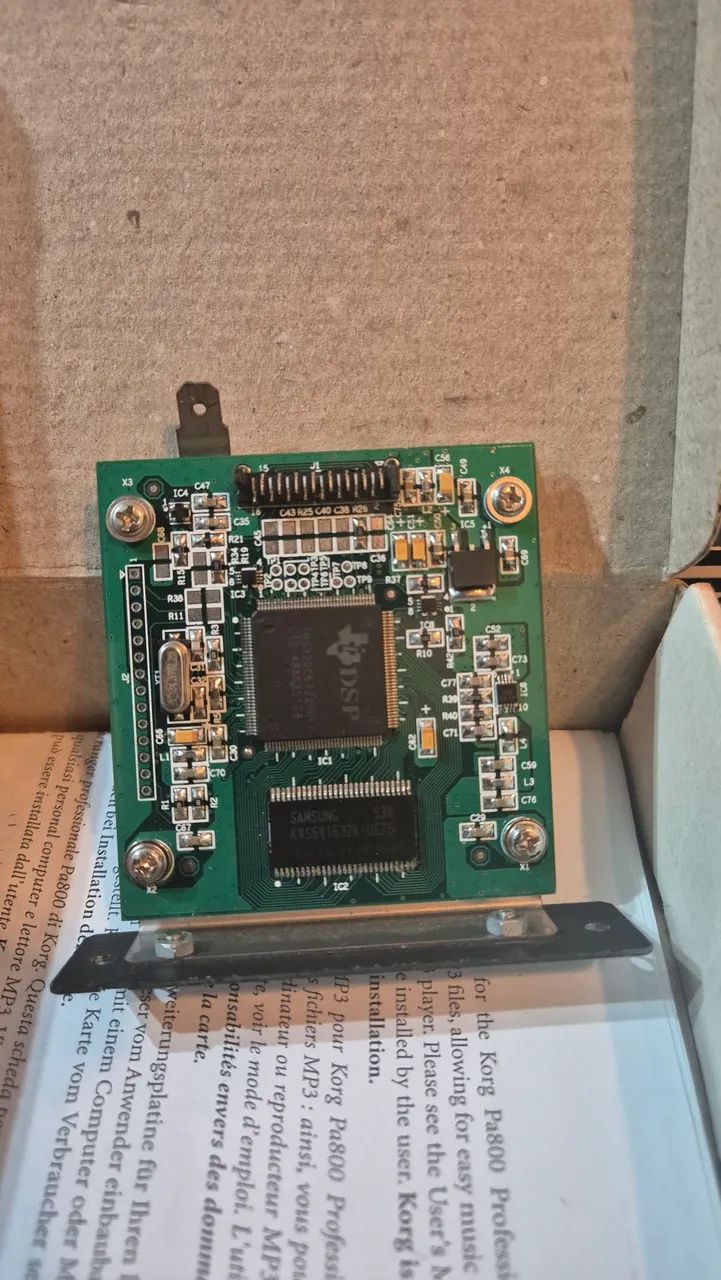 Placa Mp3 pada Teclado Korg Pa800