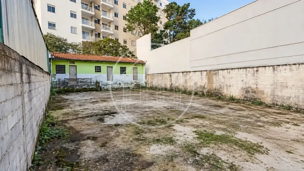 Terreno à Venda em Interlagos - Foto 4