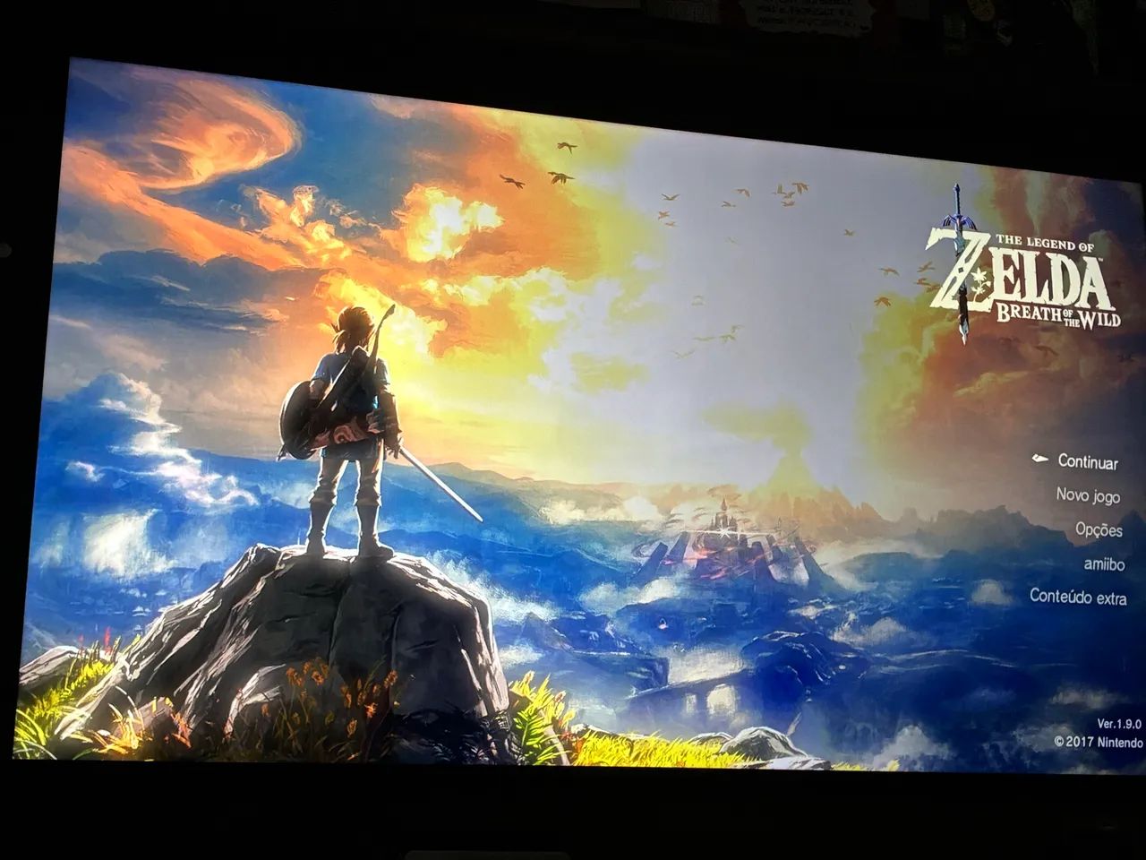 Nintendo switch OLED + Mario Kart + Zelda breath of the wild