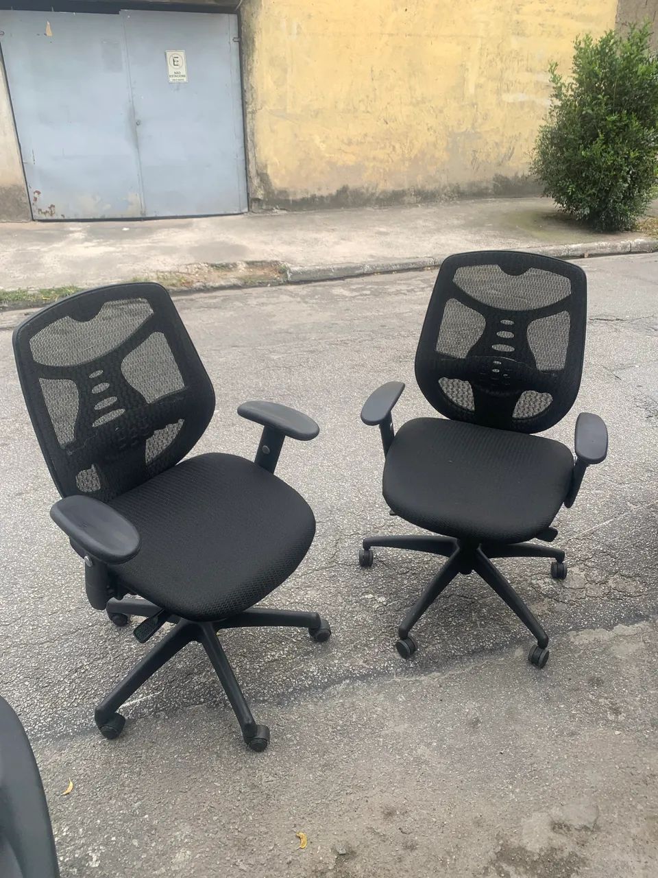 Cadeiras de escritório flexform 