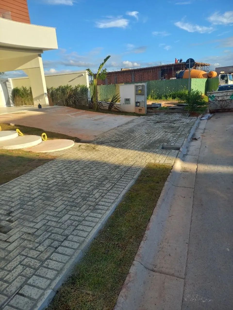 Interlocking Floor422081431392102405