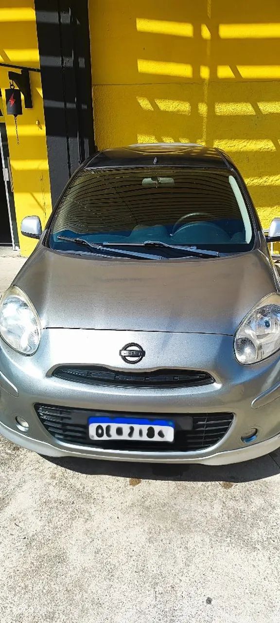 Nissan March MARCH SR 1.6 16V Flex Fuel 5p 2012