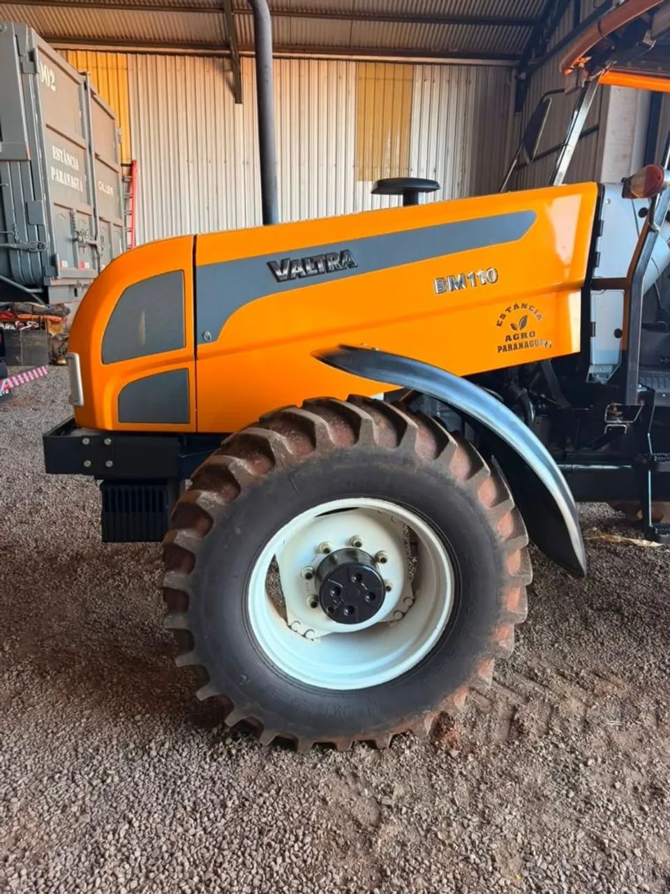 TRATOR VALTRA  - Foto 4
