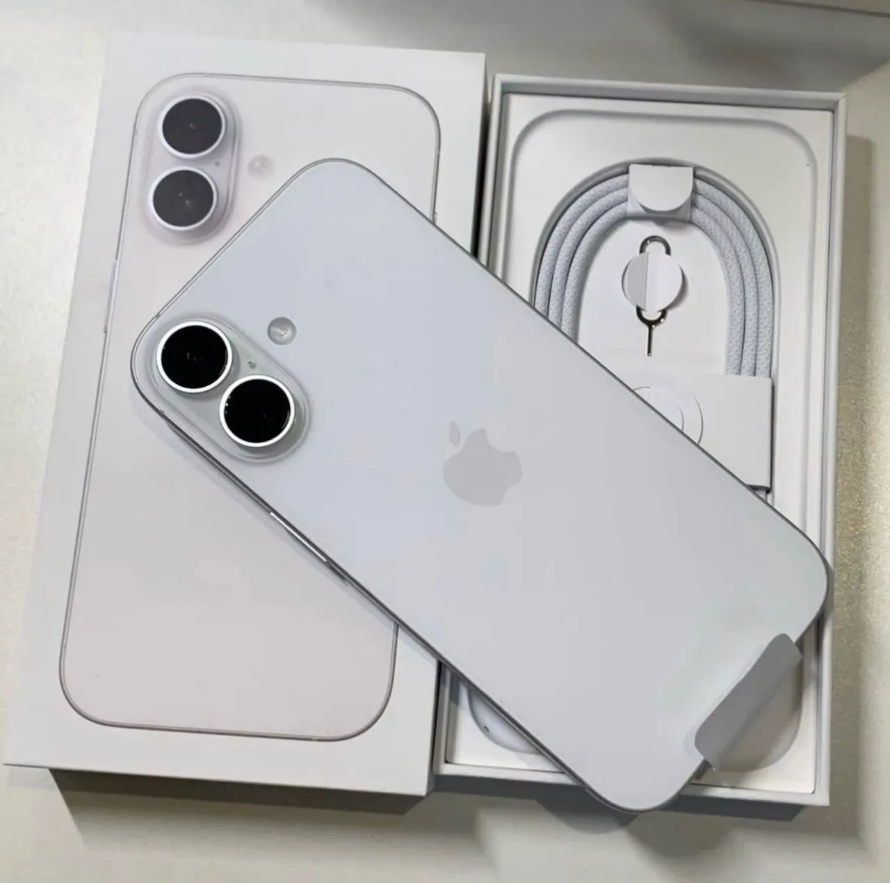 IPHONE 17 256GB apenas 20 dias de ativado