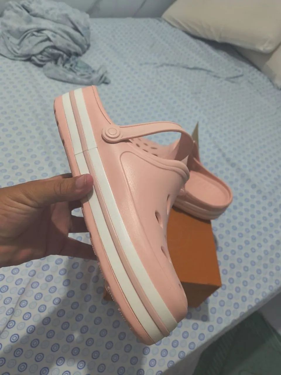 Crocs rosa - Foto 3