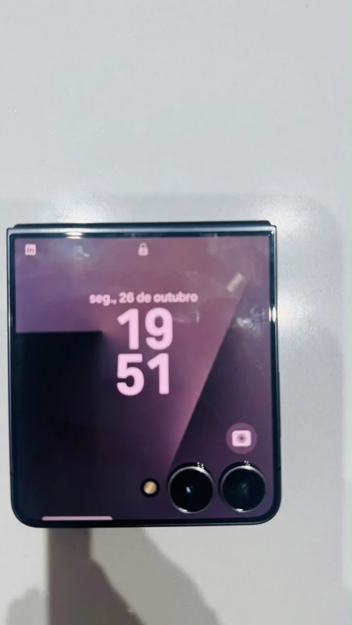 SAMSUNG Z FLIP 7  - Foto 2