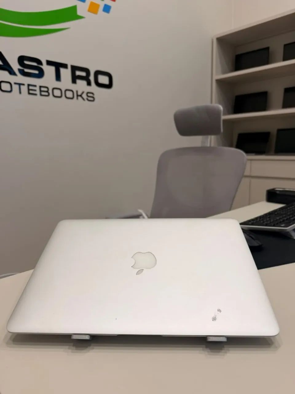 MacBook Air 2015 - i5 4GB - 128 GB - ARMAZENAMENTO - Notebooks