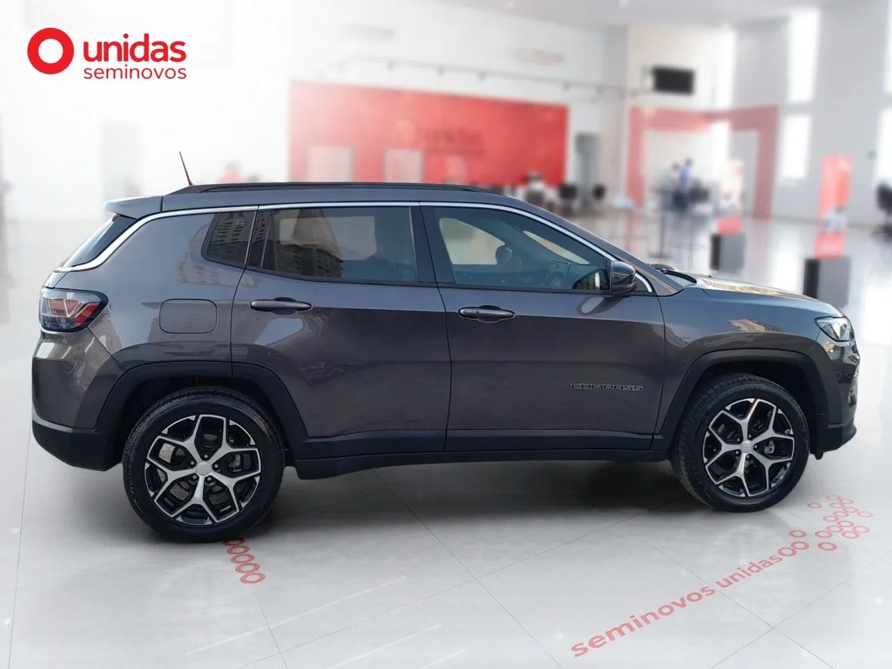 Jeep Compass LONG. T270 1.3 TB 4x2 Flex Aut., foto 4 de 16