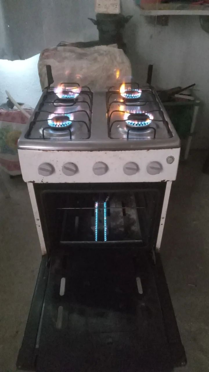 Fogão 4 bocas
