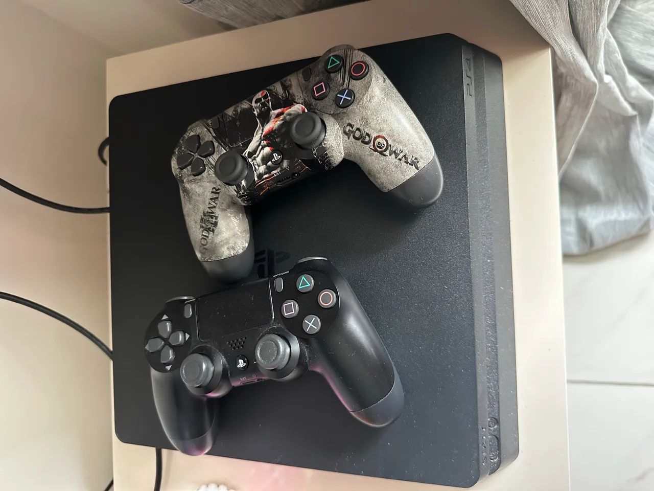 Ps4 slim