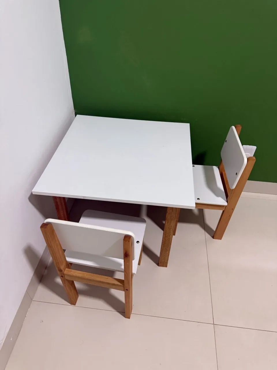 Conjunto de Mesa Infantil com 2 Cadeiras - MDF - Foto 2