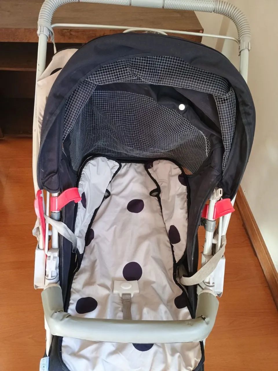 Carrinho de bebê+ Bebê conforto+ chiqueirinho - Foto 2