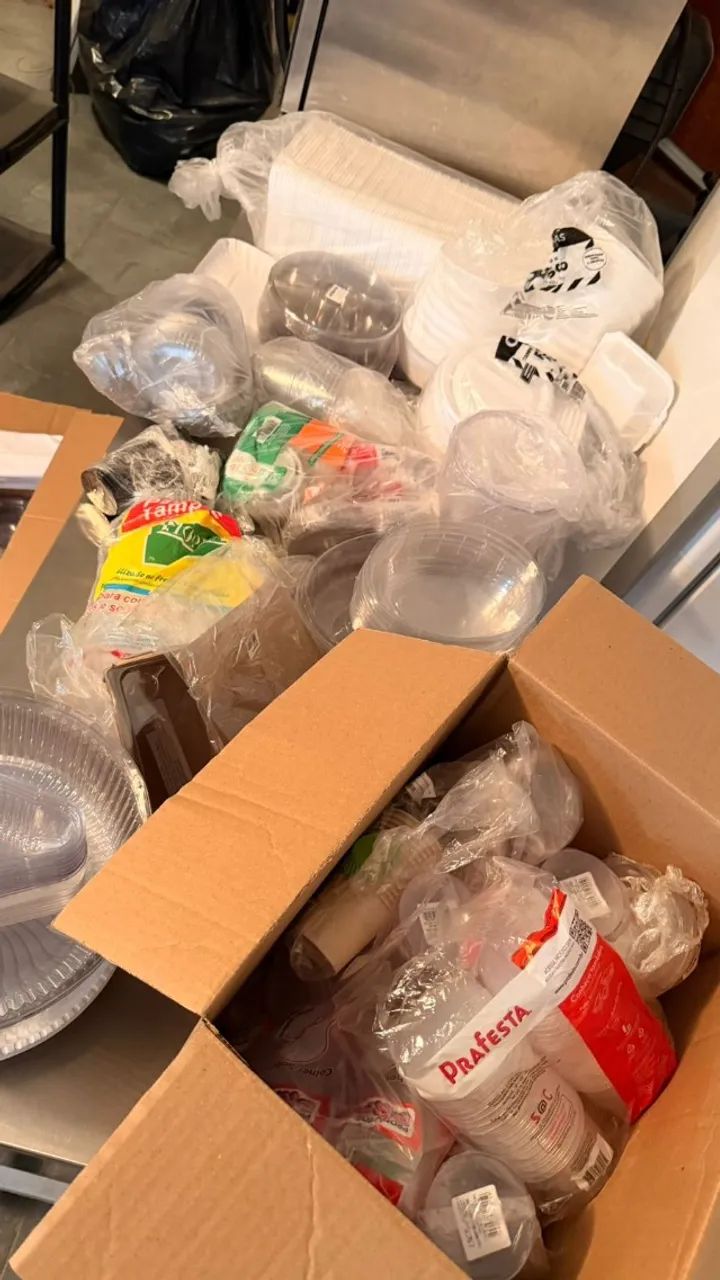 DESAPEGO DE CONFEITARIA - VARIAS EMBALAGENS  - Foto 3