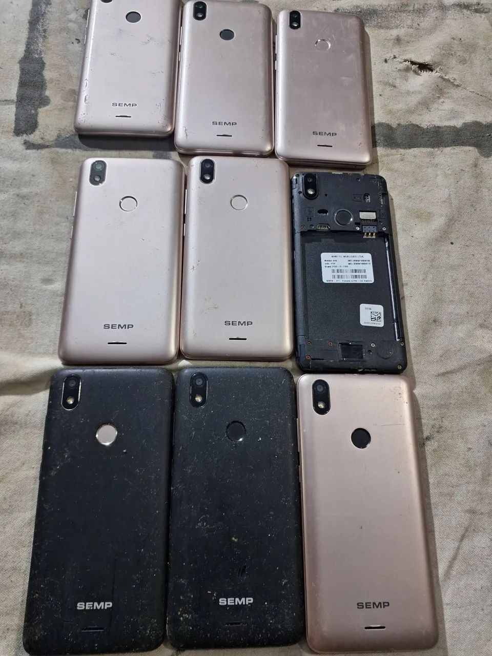 lote com 6 celulares para consertar ou retirada de peças  - Foto 3