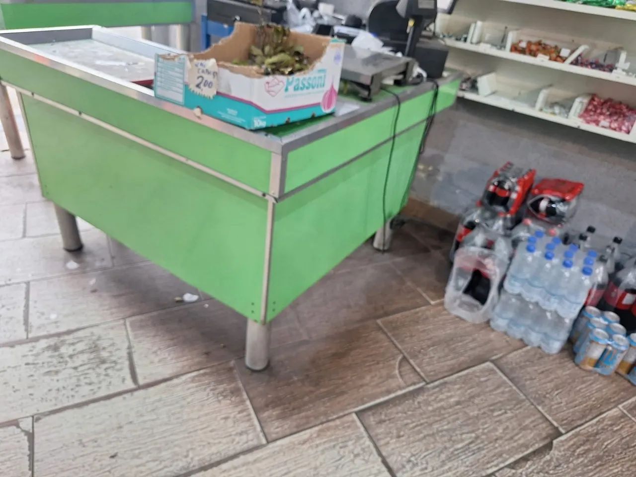 Bancadas e check-in pra hortifruti e mercado - Foto 2
