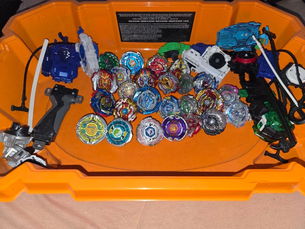 Conjunto beyblade burst  - Foto 2