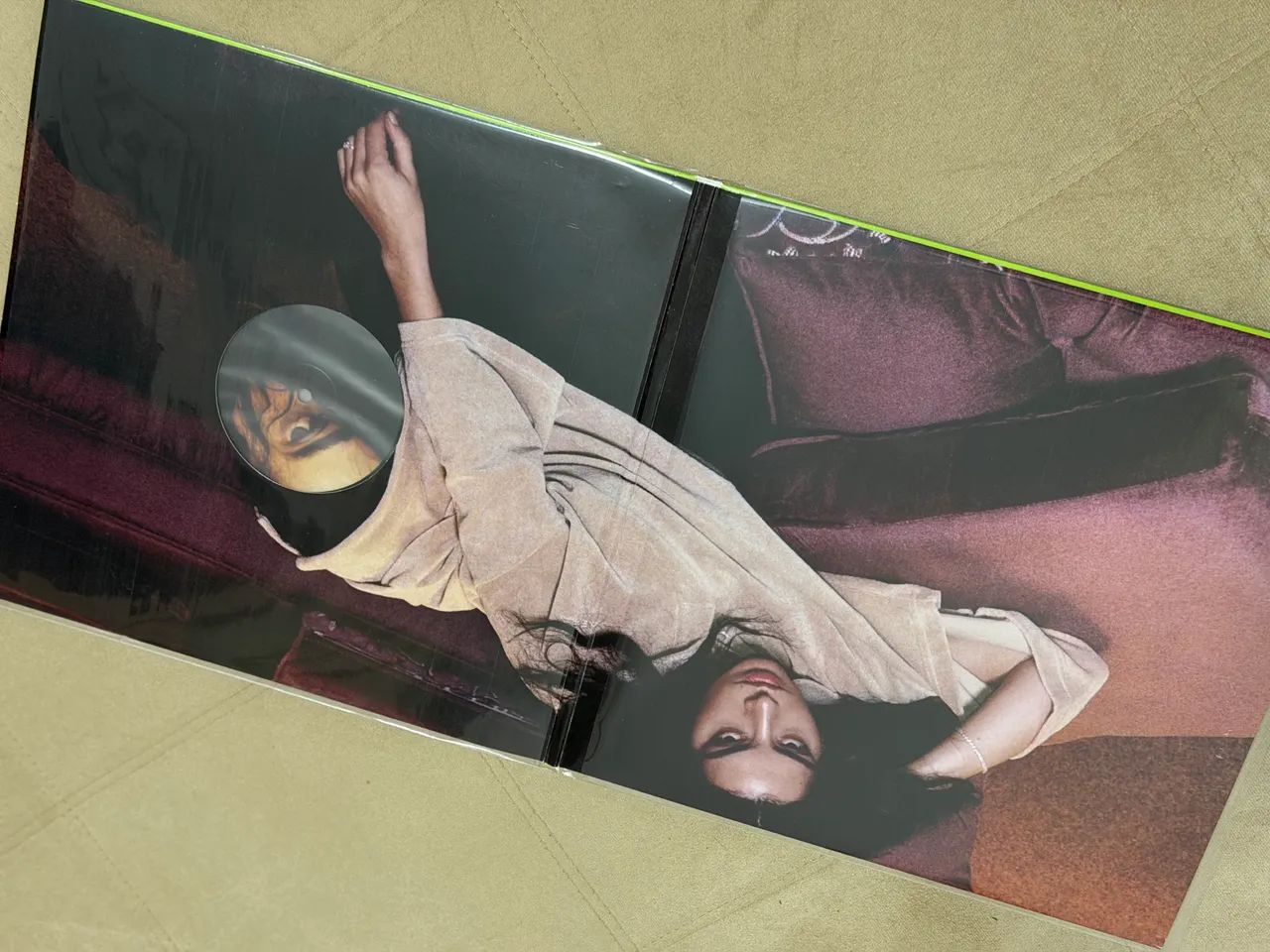 Vinil Charli XCX - brat - Foto 4