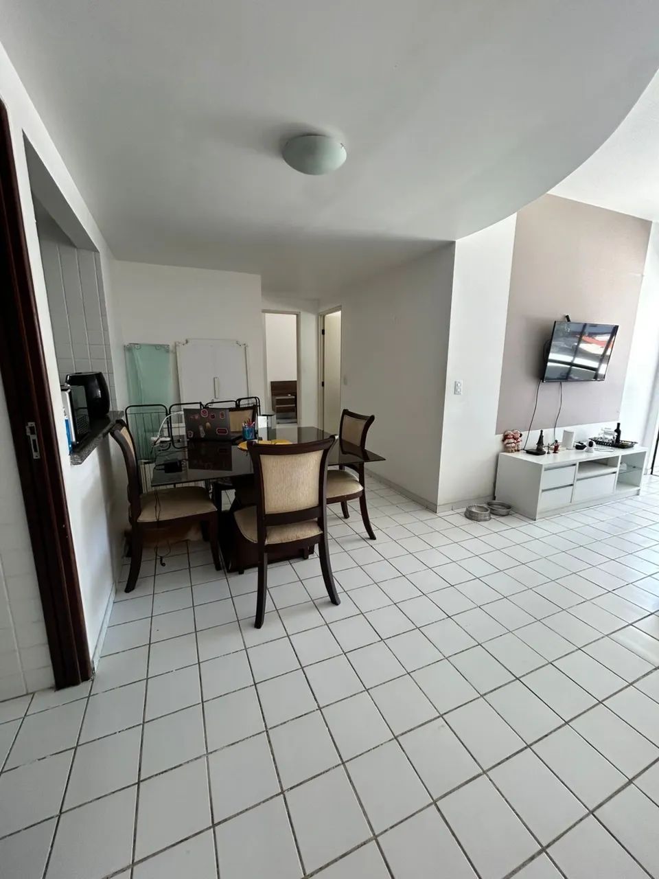Alugo apt na Ponta Verde 