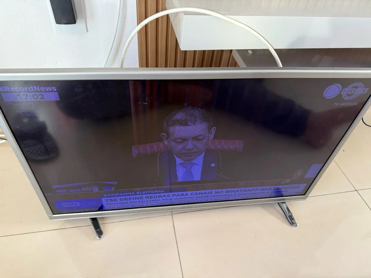 Smart TV semp 32 polegadas - Foto 5