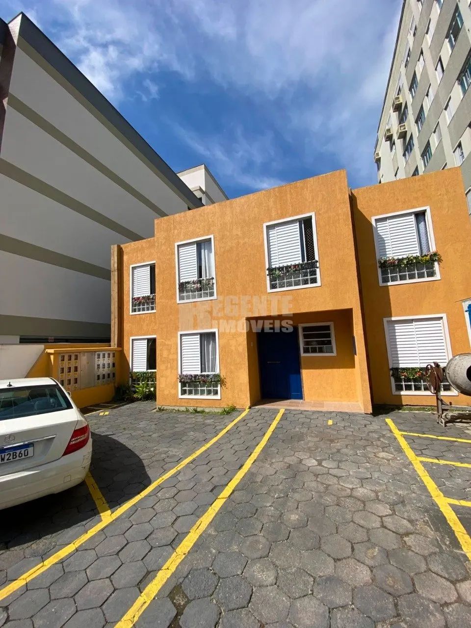 Excelente Kitnet mobiliada no bairro Trindade perto da UFSC! - Foto 4