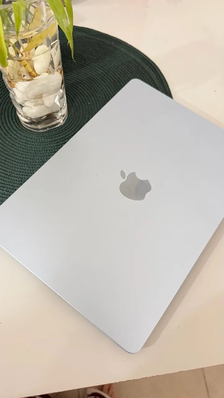 MACBOOK AIR M4 16gb 256gb 13 polegadas (Excelente estado 1 ano de uso)