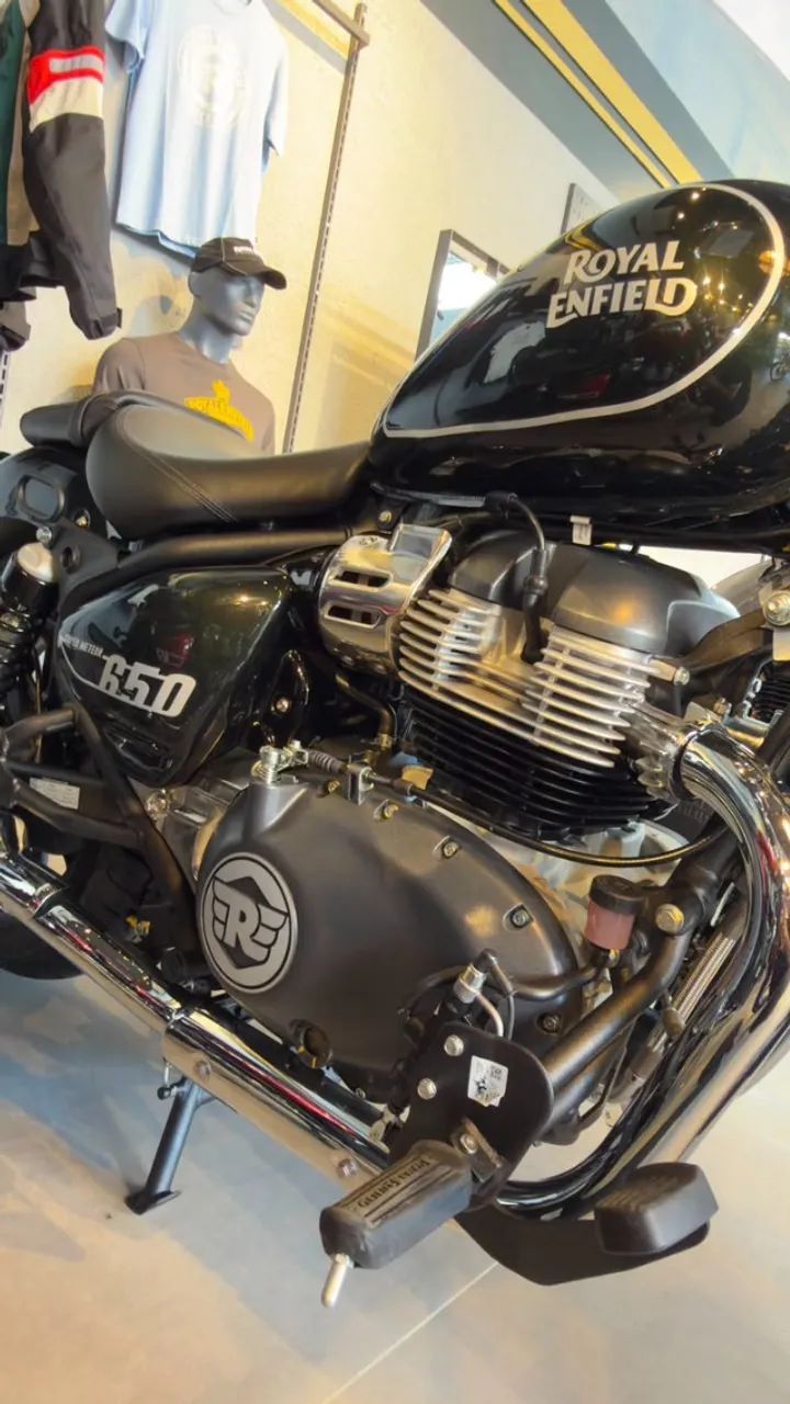 SUPER METEOR 650  - Foto 3