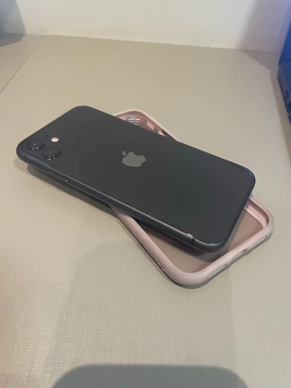 iPhone 11 - Usado