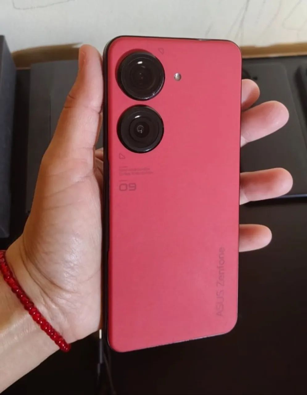 ZenFone 9 5G Compacto Topo de Linha 