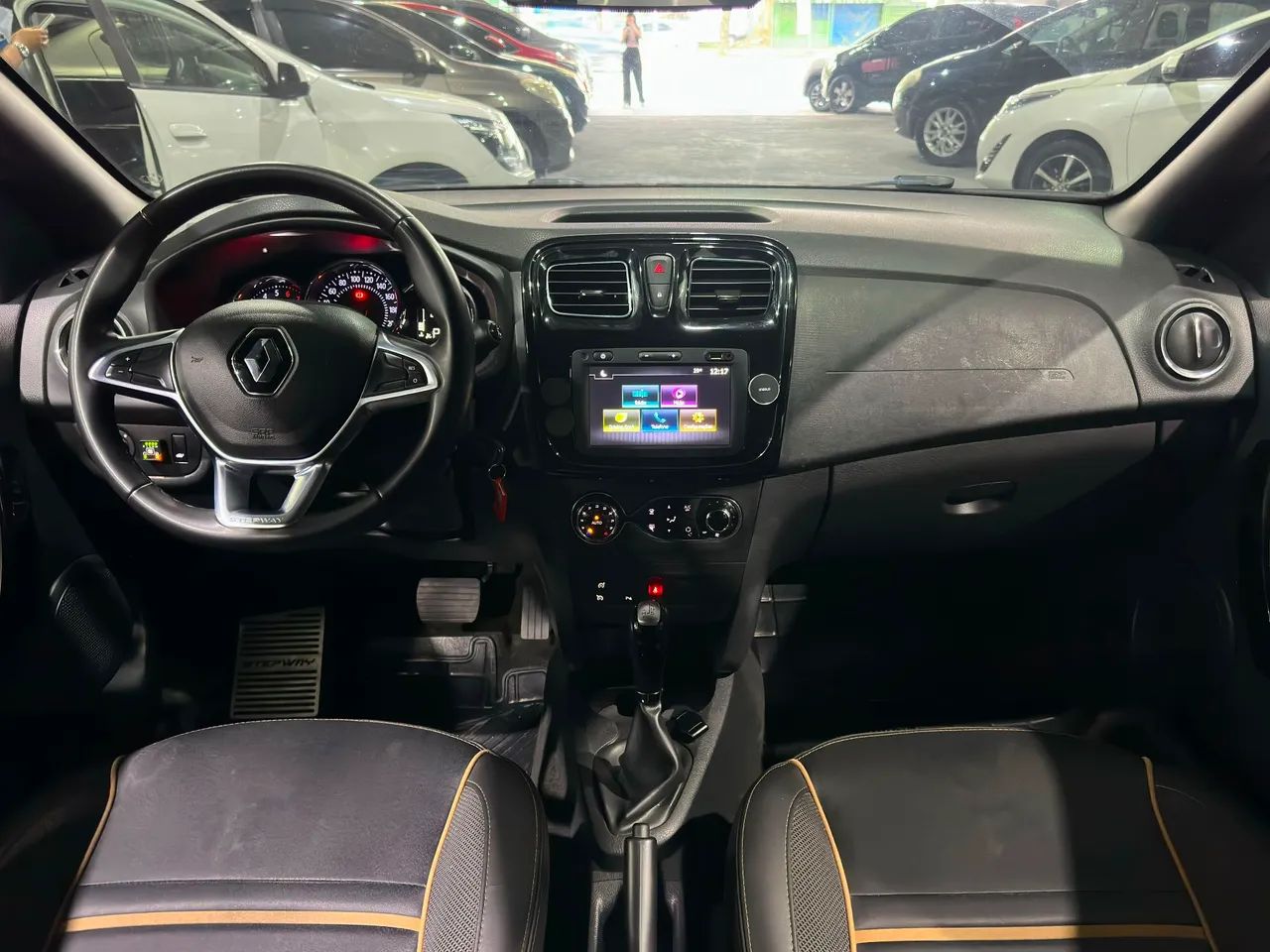 Renault Stepway Intense Flex 1.6 16V Aut. 2020 - Foto 3