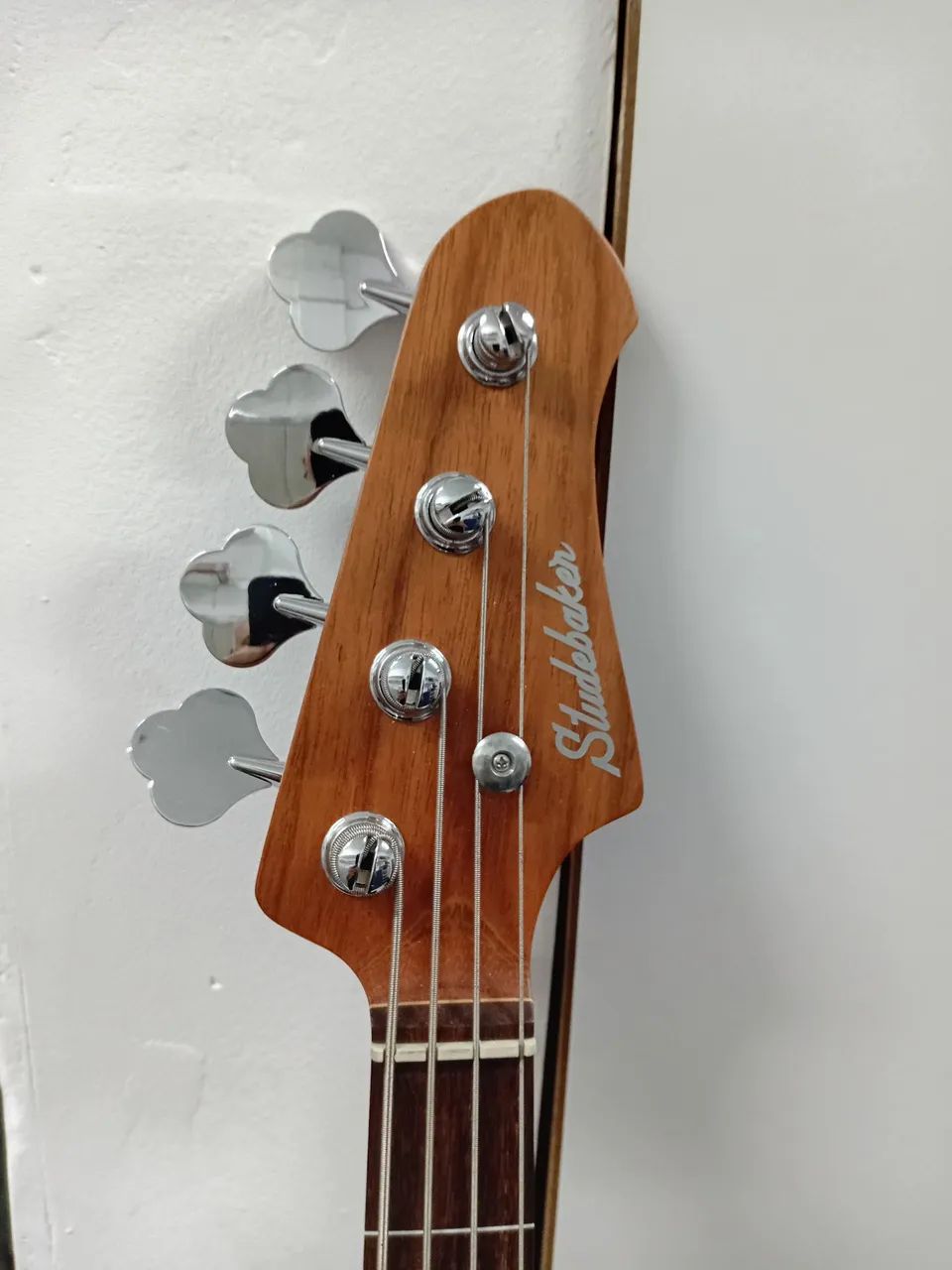 Baixo fratless telecaster studbacker - Foto 4