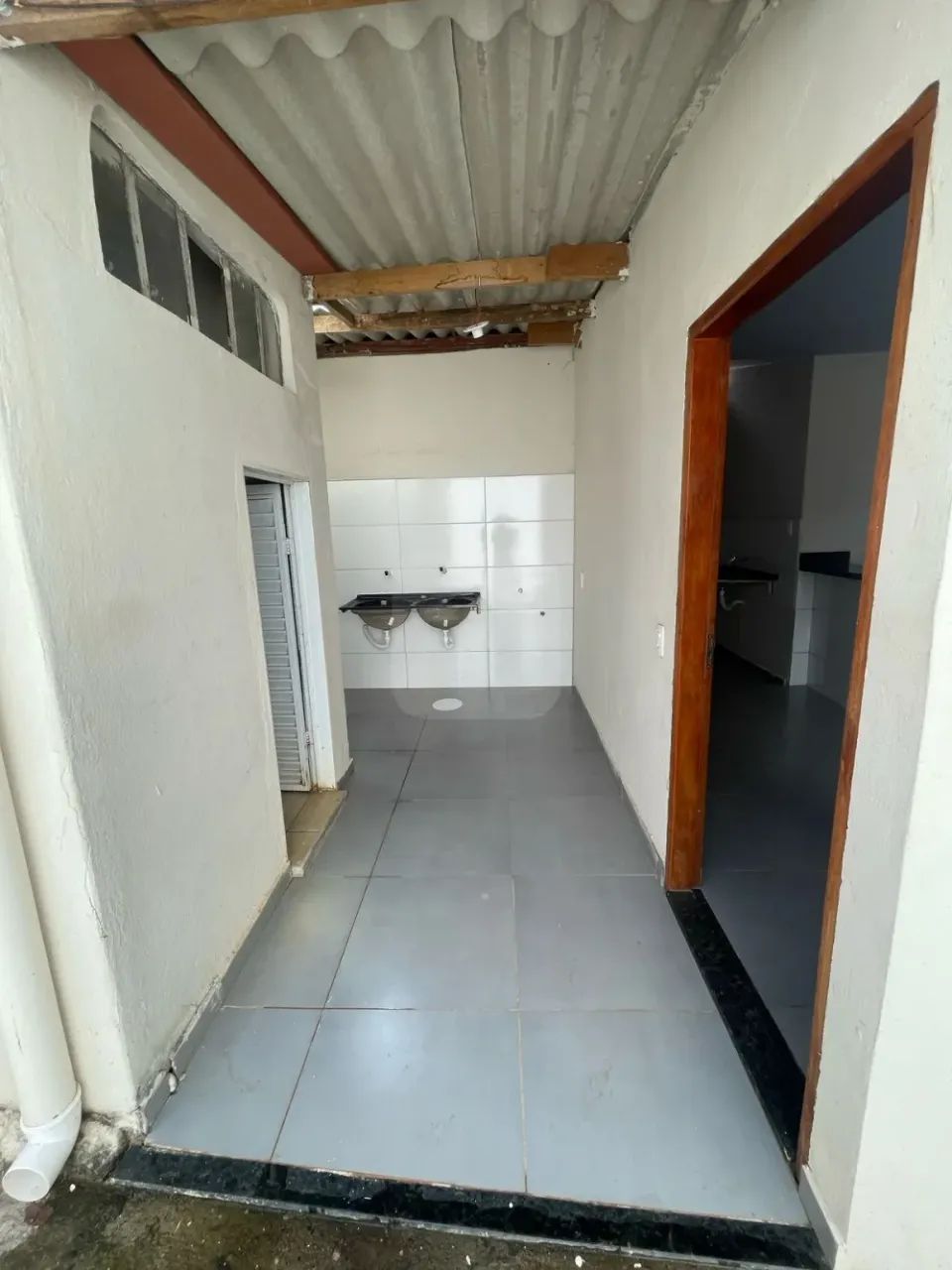 CASA DE FUNDO PARA LOCAÇÃO BAIRRO BOSQUE - Foto 4