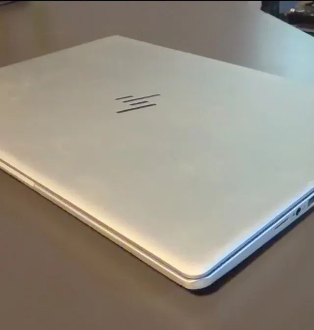 HP EliteBook 830 G5 Intel Core i5-7300U de  7ª geração - Foto 2