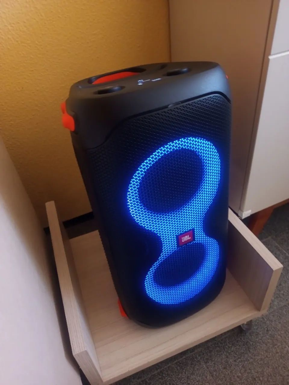 JBL Party Box 110