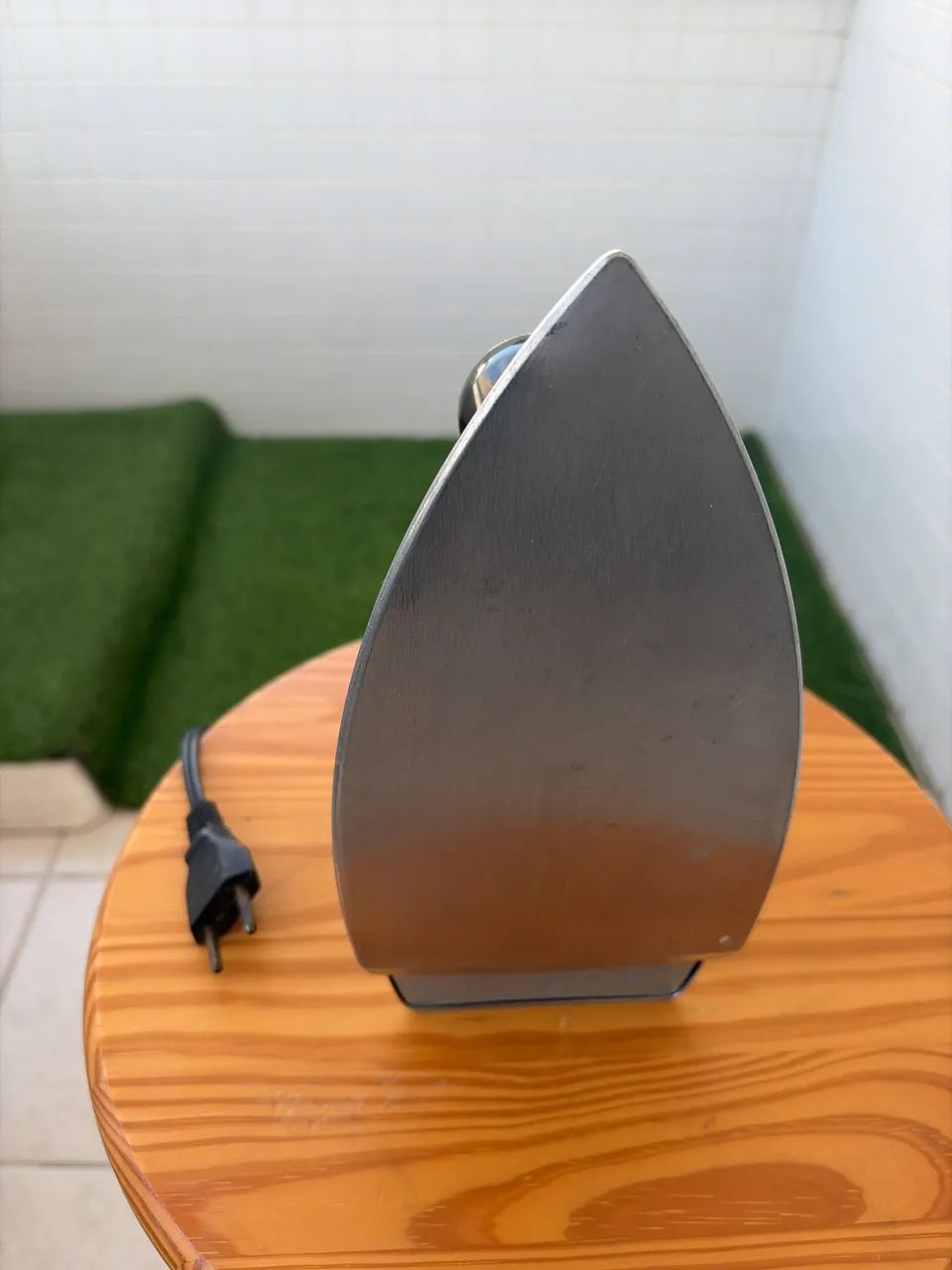 Ferro de passar roupa - Black & Decker - Foto 2