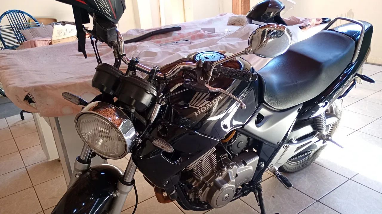 CB 500 ano 2002 
